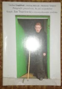 Ksiądz Jan Twardowski w dziewięćdziesiąte urodziny - fotografie prawdziwe, bo już niepodobne