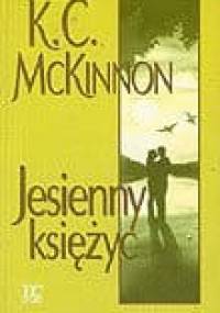 Jesienny księżyc - K.C. McKinnon