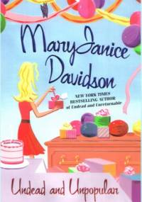 Undead and Unpopular - Mary Janice Davidson
